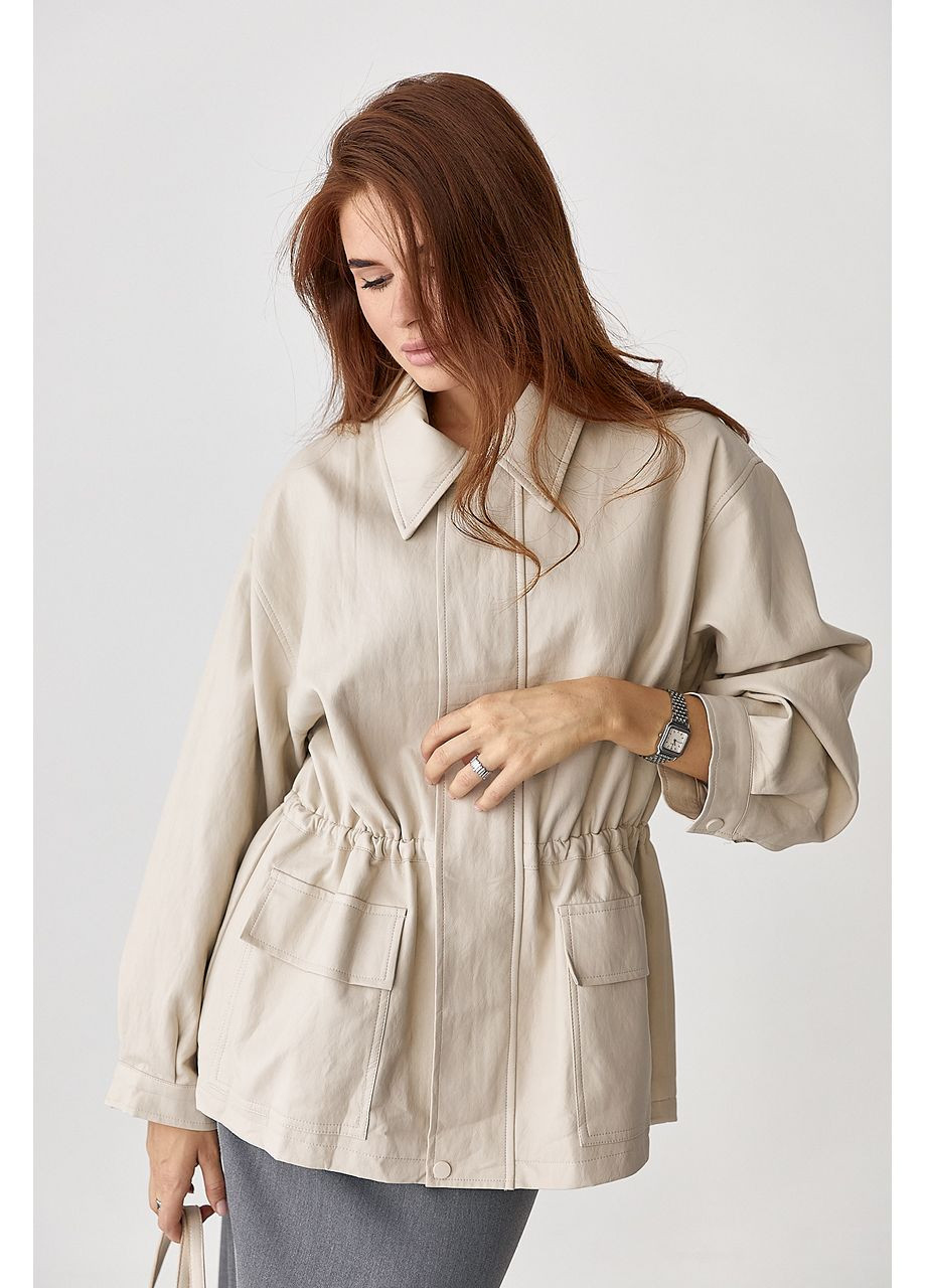 Бежева демісезонна жіноча подовжена куртка зі шкірозамінника Lurex