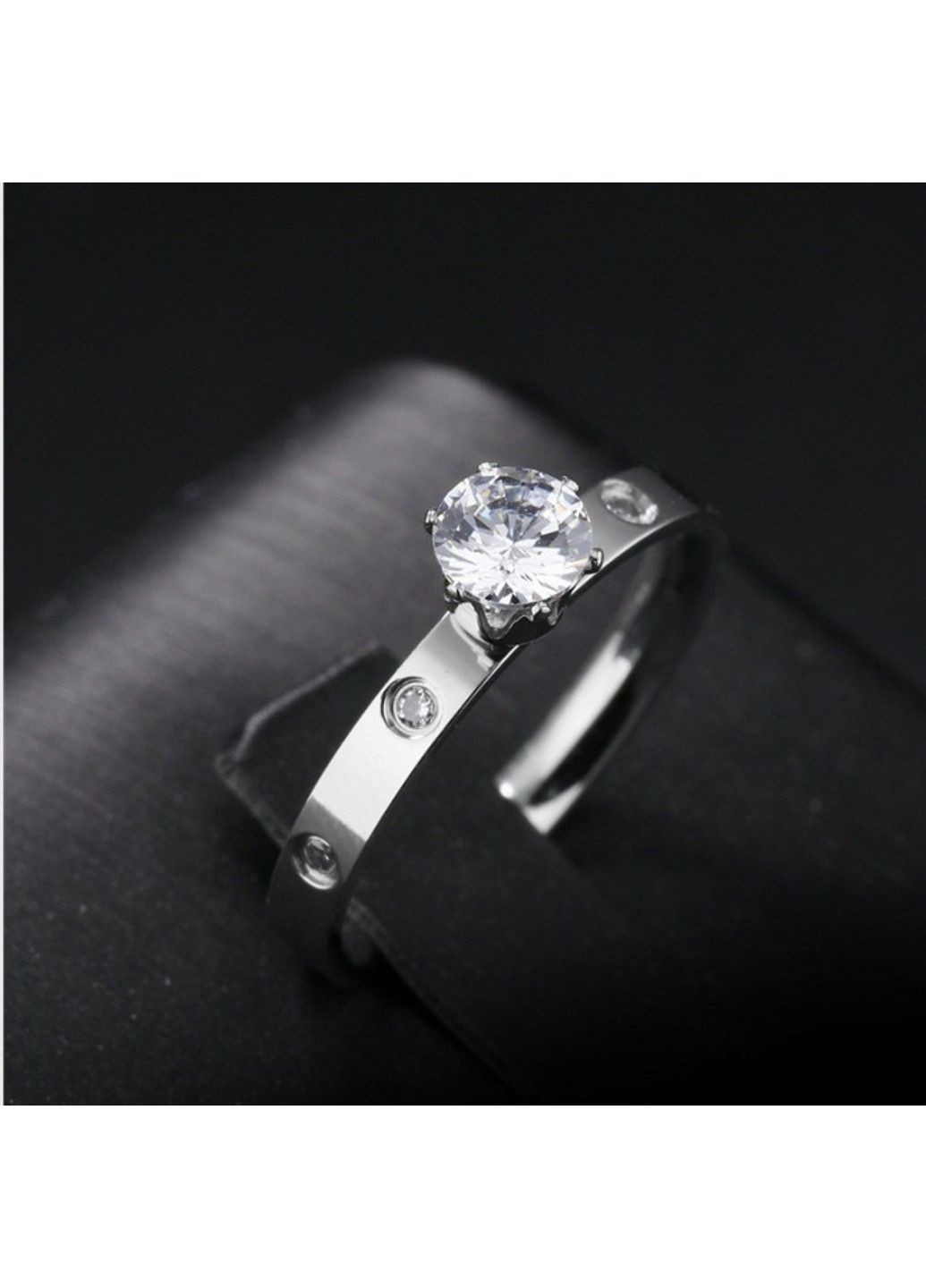 Женское кольцо с большим камнем из медицинской стали RS-016 No Brand (299634548)