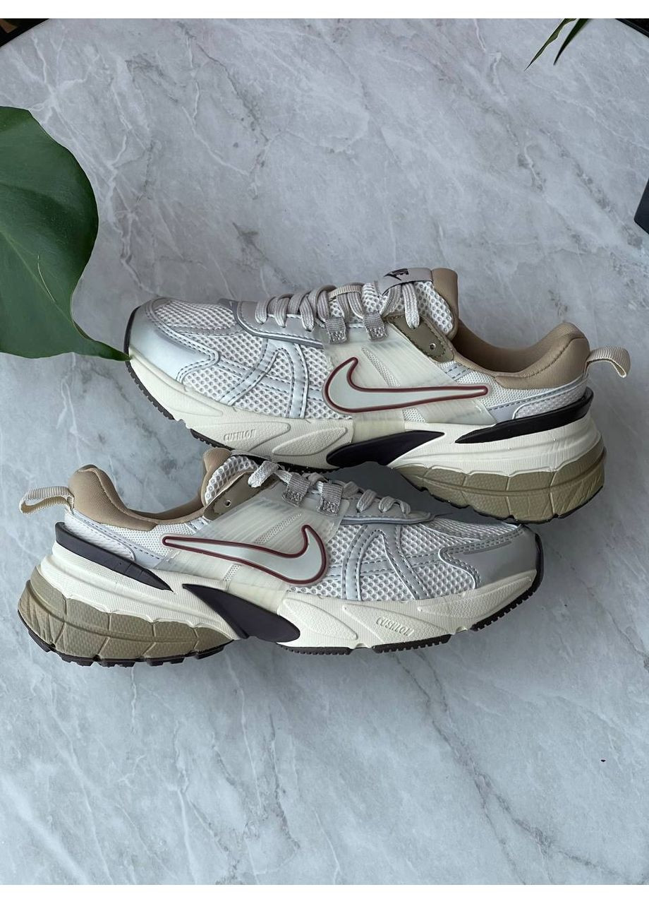 Бежеві Осінні кросівки чоловічі і жіночі nike runtekk orewood brown light bone | найк рунтекк оревуд бежеві No Brand