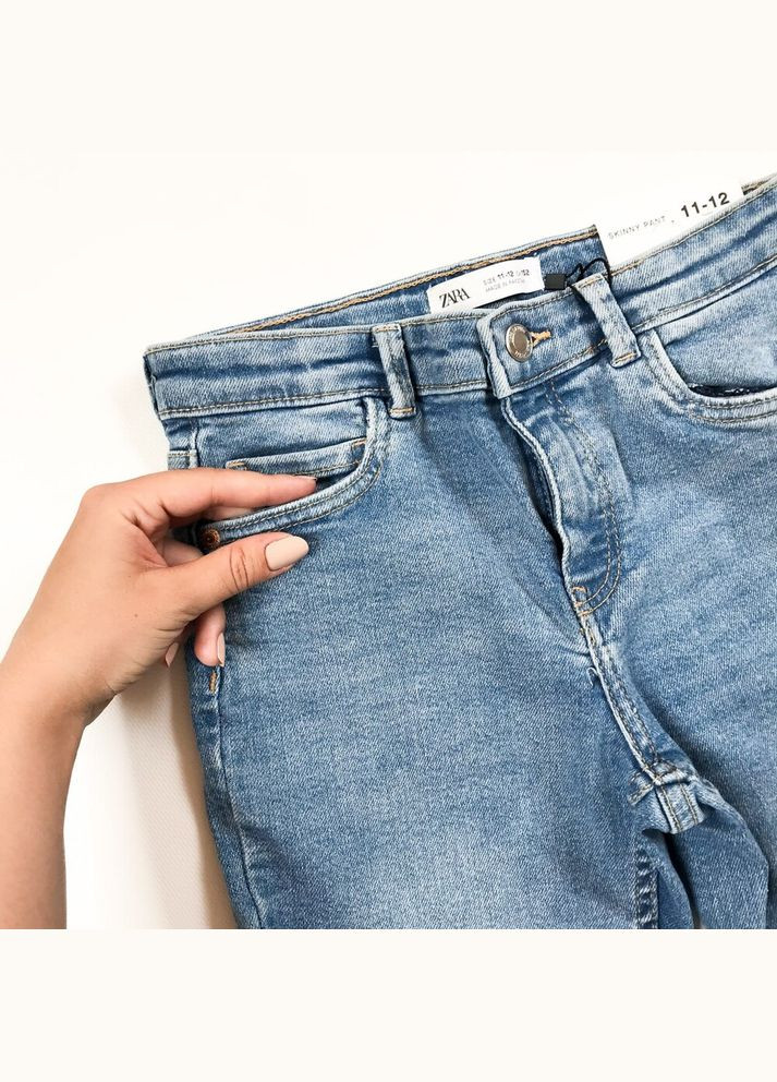 Голубые джинсы 116 см голубой артикул л536 Zara