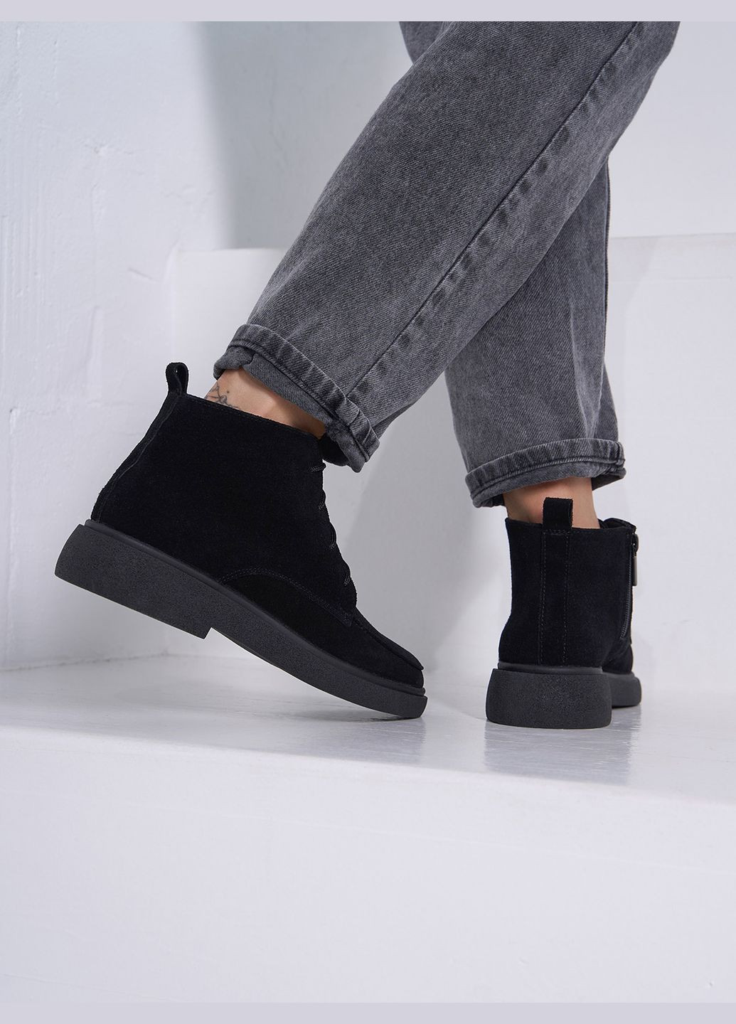 Осенние ботинки ISSA PLUS из натуральной замши