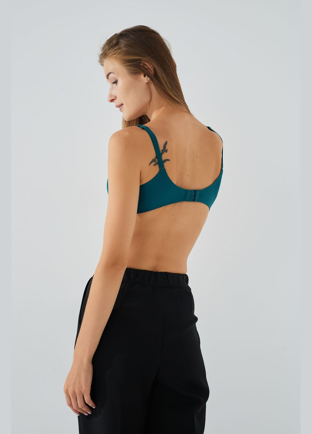 Зелёный бюстгальтер 6055 FNNISS нейлон, спандекс