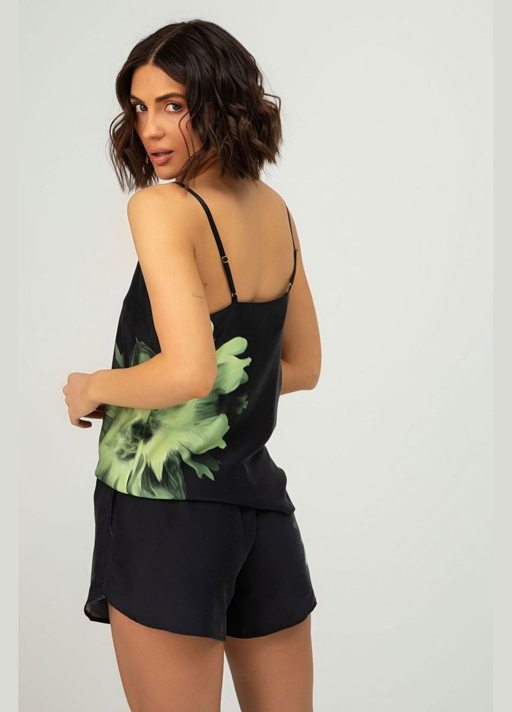 Шовковий топ Nokaya 241201-01 black flower (316038737)