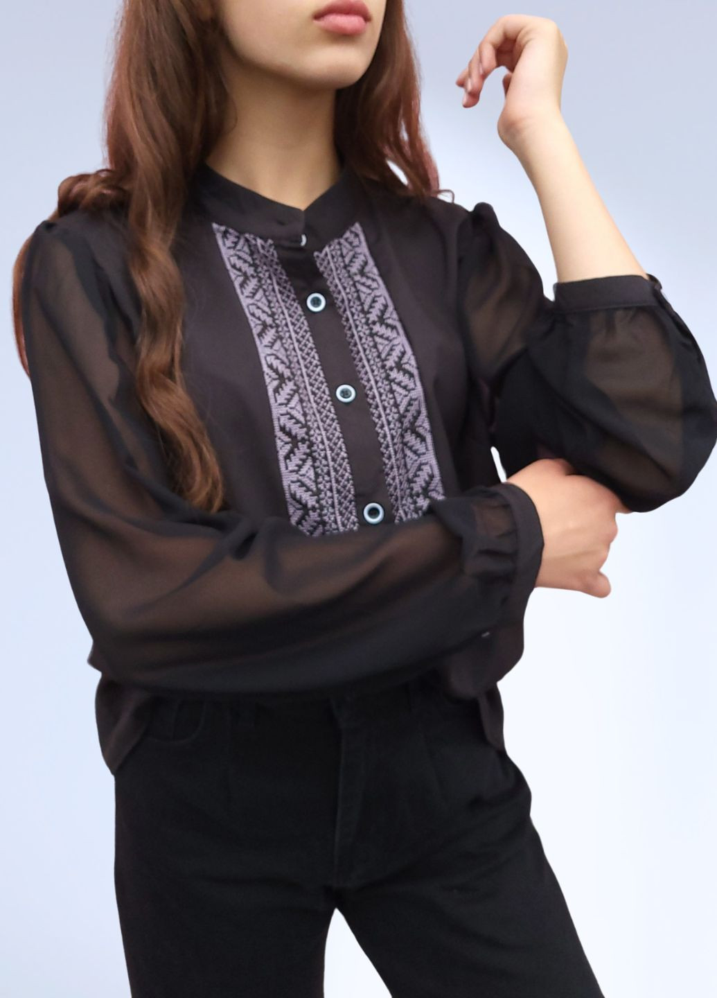 Чёрная женская блузка с вышивкой современная вышиванка No Brand