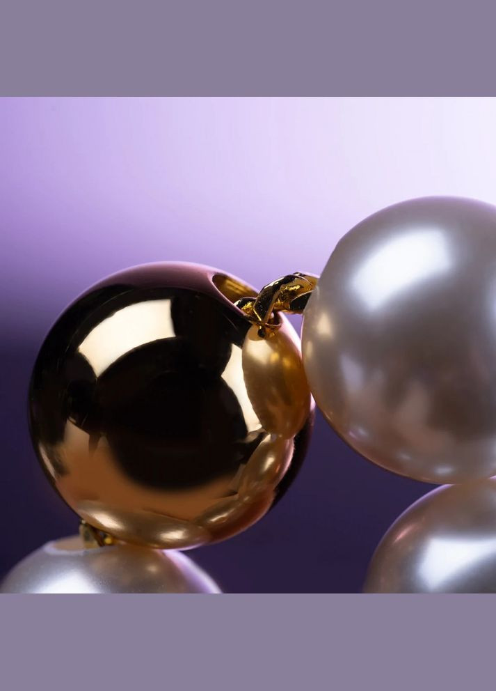 Білий демісезонний наручники-браслети із позолотою moist eyes перлинні UPKO