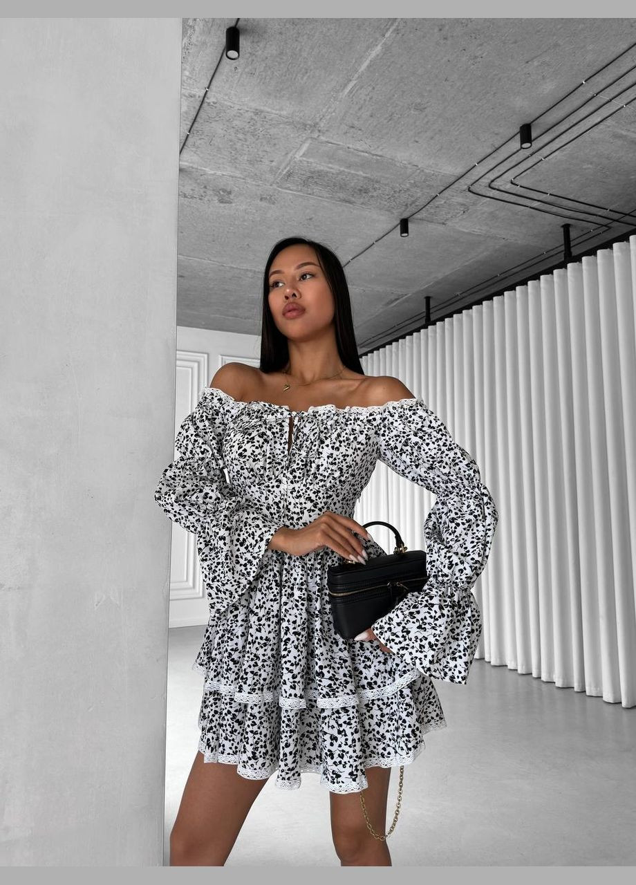 Білий кежуал сукня N.Family з квітковим принтом