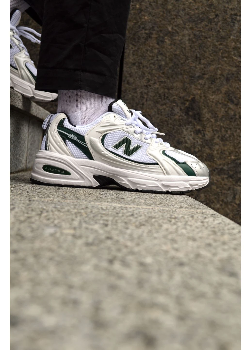 КРОССОВКИ ЖЕНСКИЕ NEW BALANCE 530 WHITE GREEN НЬЮ БЕЛАНС 530 No Brand серые демисезоны (369392283)