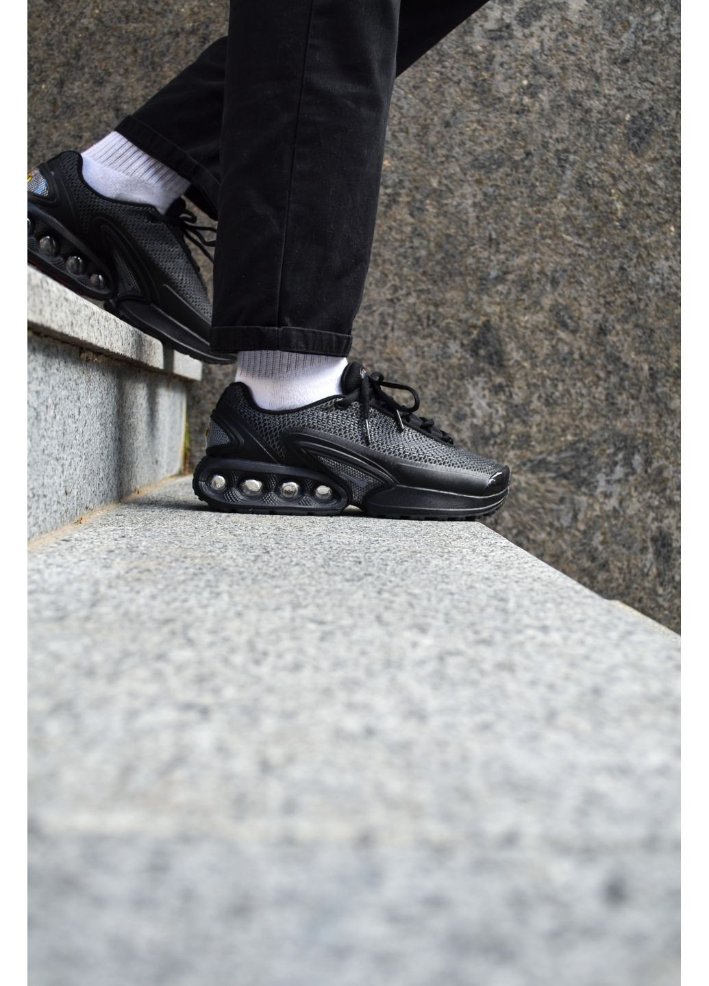 Черные демисезонные кроссовки мужские nike air max dn black найк аир макс дн No Brand