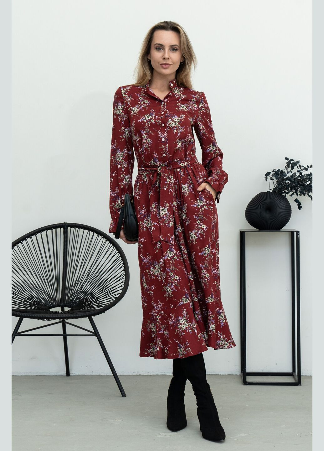 Бордовое повседневный платье меди длины с стойкой воротника и карманами в боковых швах (вл 20) RiMari