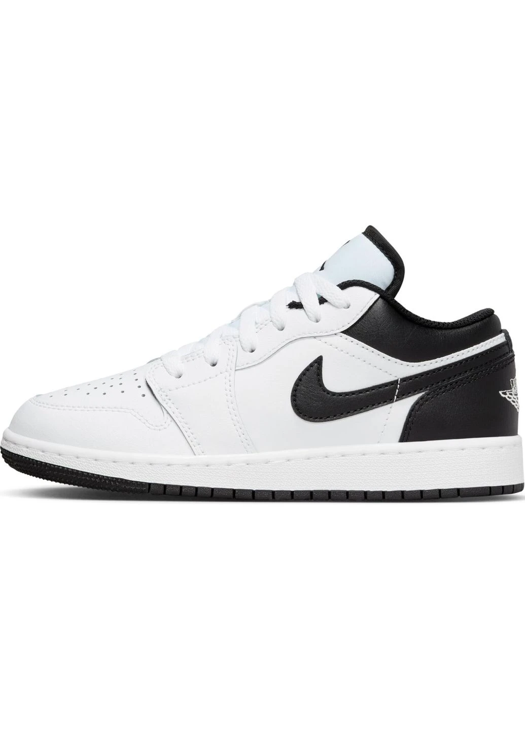 Белые кроссовки подростковые (gs) бело-черные 553560-132 Nike AIR JORDAN 1 LOW