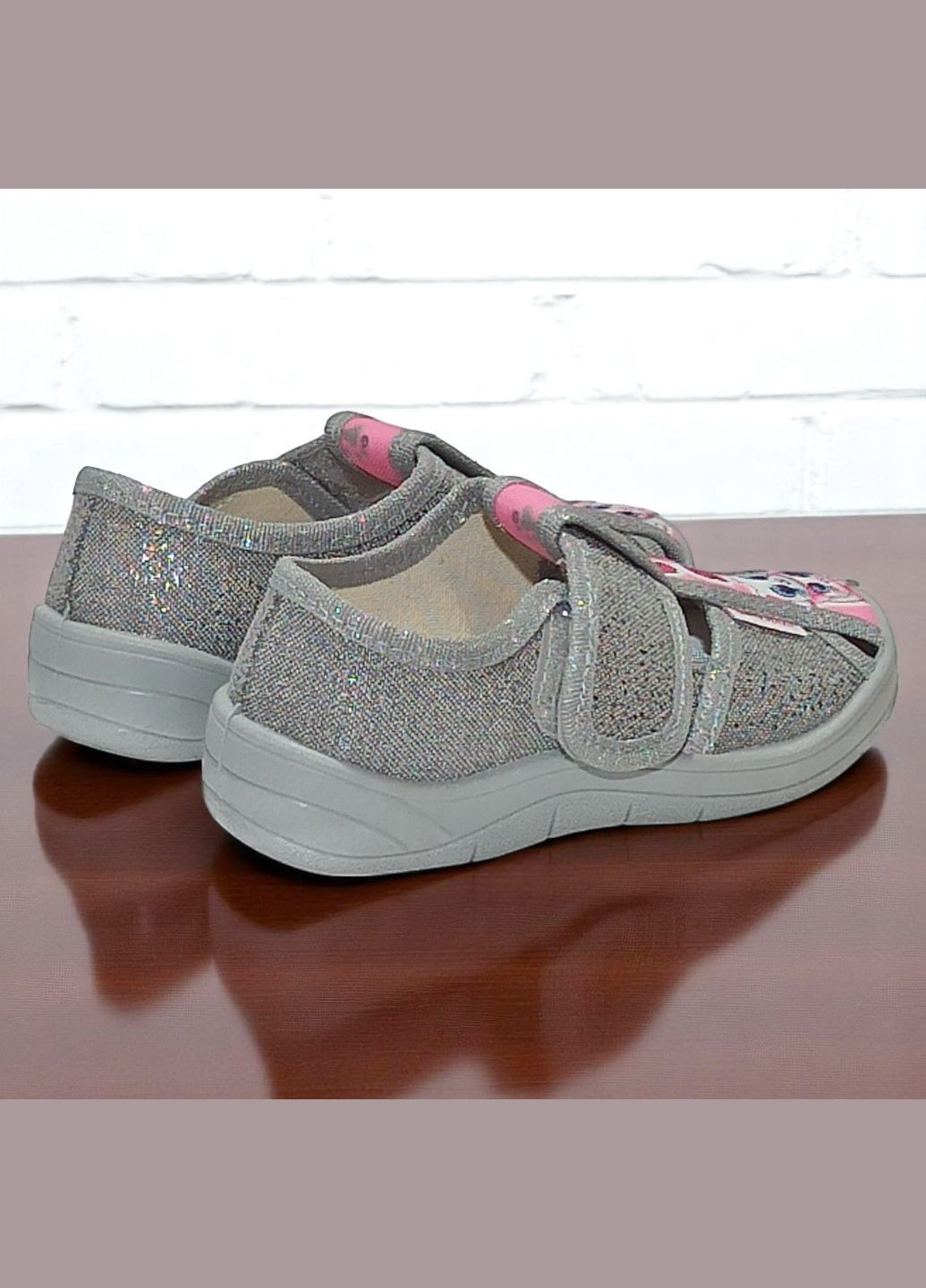 Серебряные ортопедические тапочки на липучке для девочки сменка в садик валди Waldi