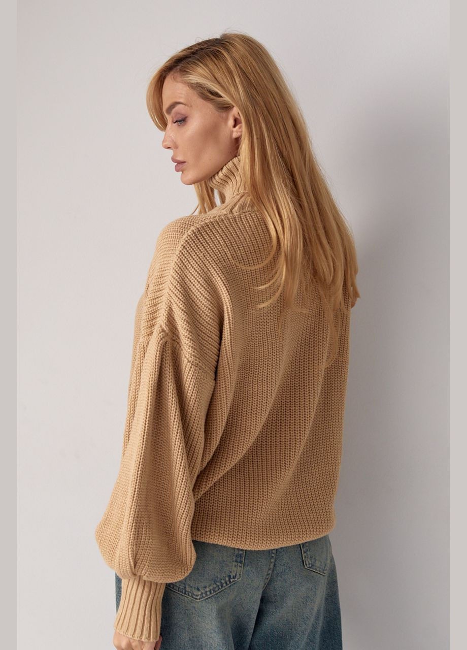 Світло-коричневий зимовий жіночий трикотажний светр з рукавами-ліхтариками Lurex