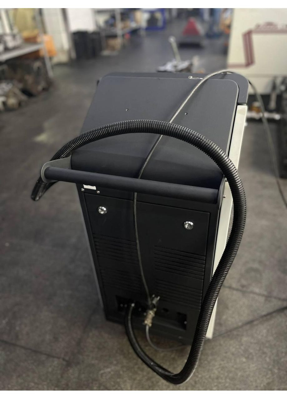 Лазер для видалення іржі 50w Апарат лазерного очищення металу від іржі, фарби, окалини, нафтопродуктів HM furnitura (365248633)