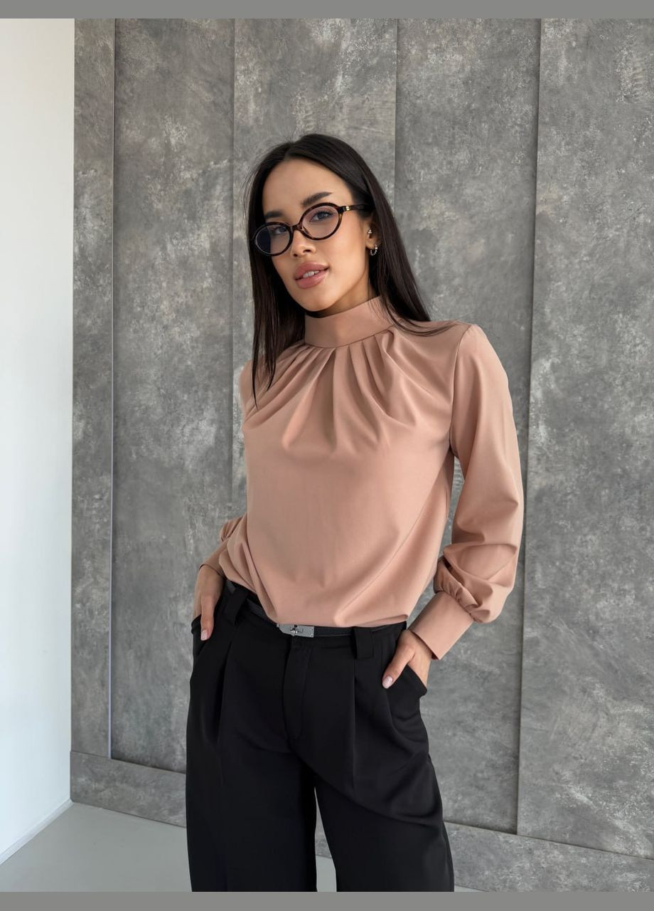 Бежевая женская блузка FINO Mode