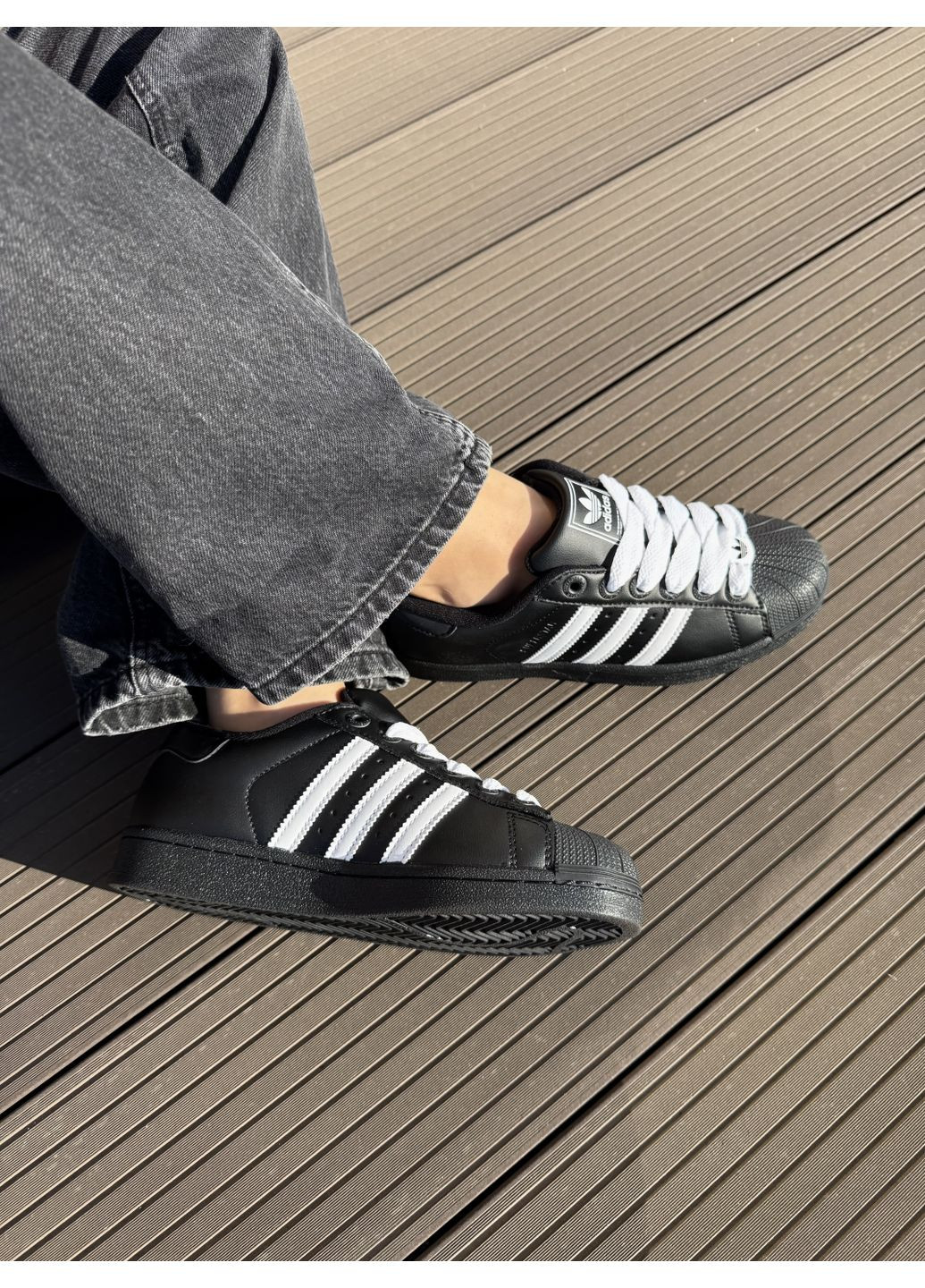 Черные демисезонные кроссовки мужские adidas superstar leather black адидас суперстар No Brand