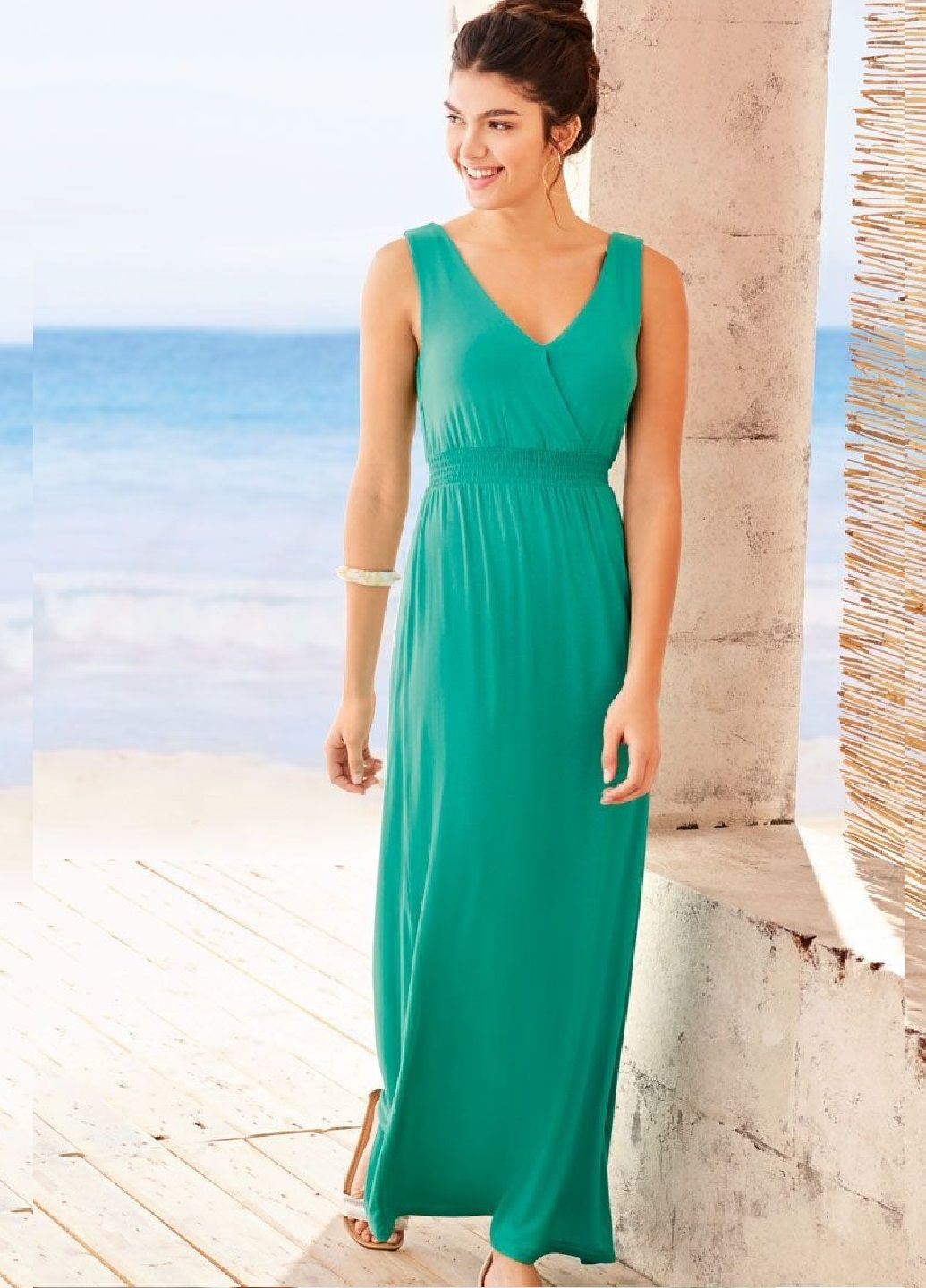 Зеленое кэжуал платье в греческом стиле Esmara однотонное