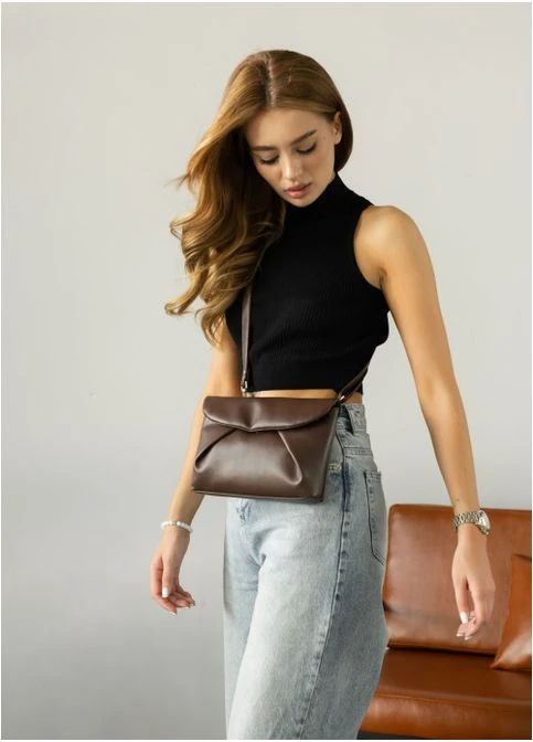 Сумка Кросcбоді Rose SZN шоколадна 23х17x 4,5см Sambag (399207773)