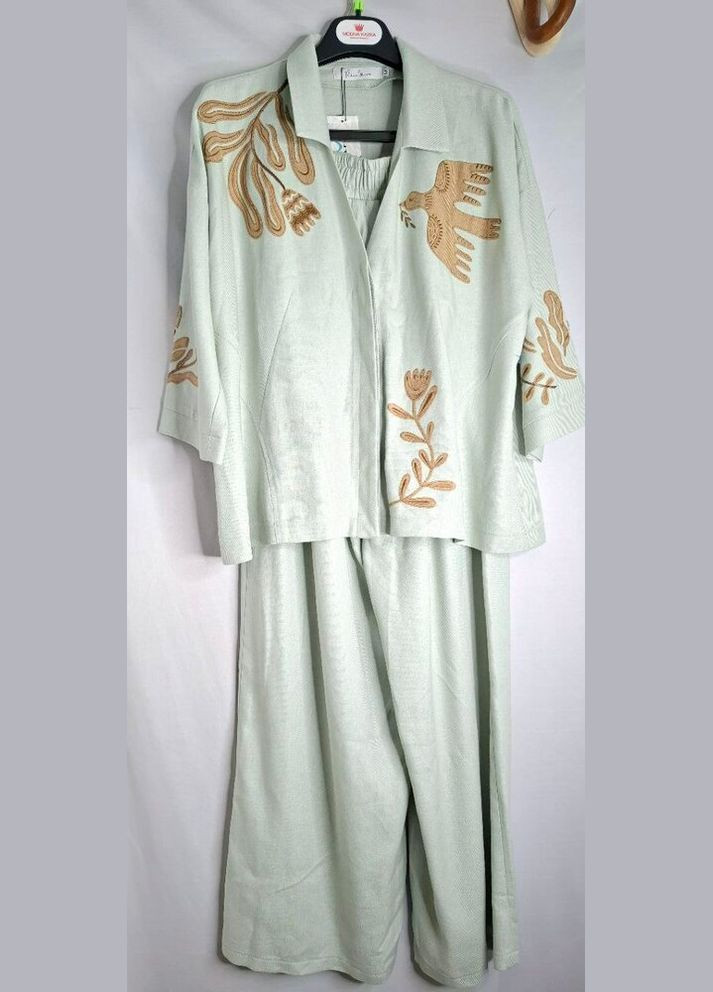 Жіночий костюм з аплікацією "Пташка" MKRM4255-1 Modna KAZKA (346125228)