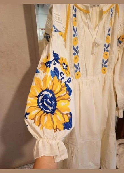 Біла сукня вишиванка соняшник біла You Best (293057494)