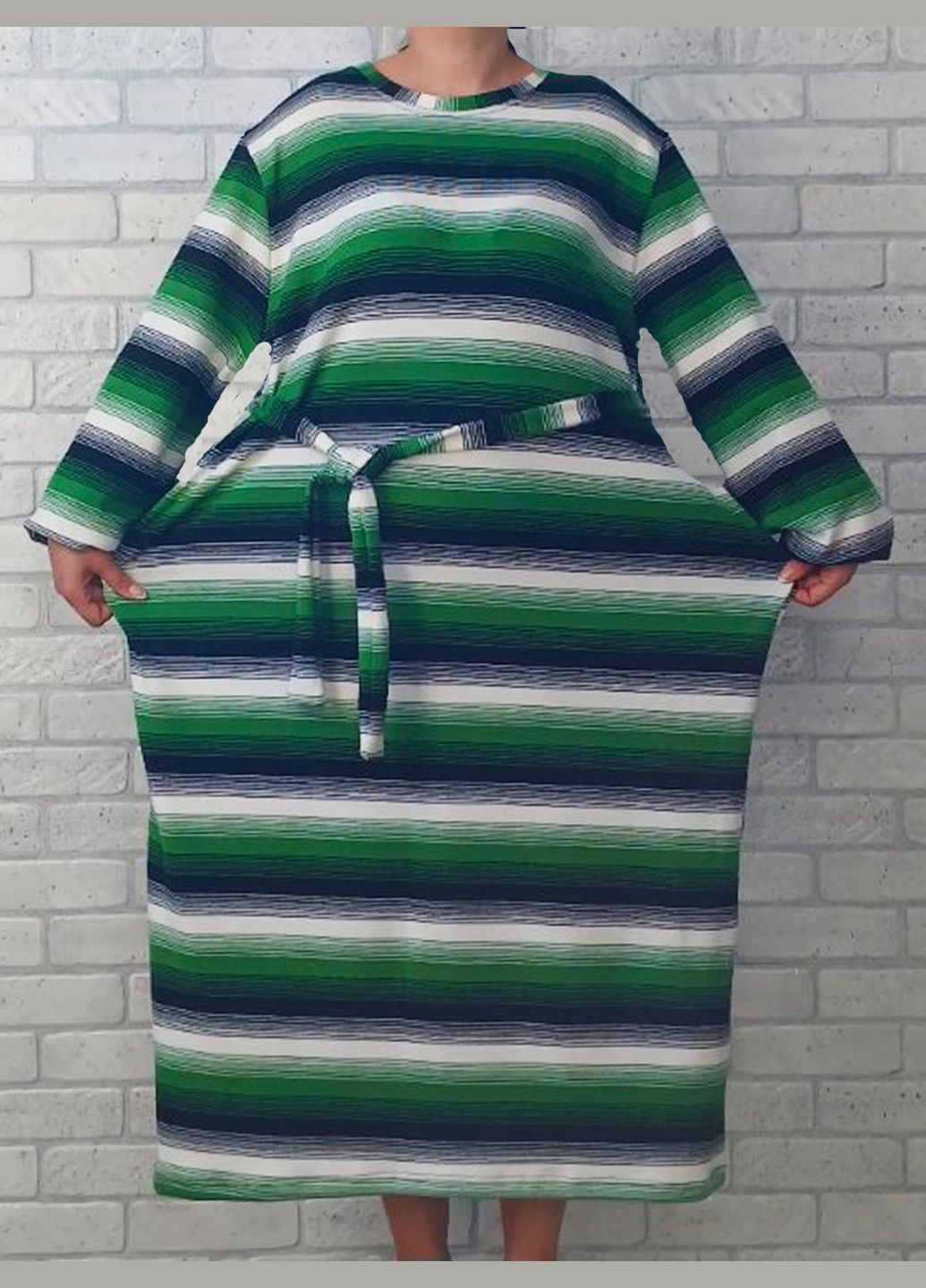 Зелена повсякденний сукня жіноча супер батал великого розміру з довгим рукавом, зимовий теплий акрил з поясом, в широку смужку No Brand в смужку