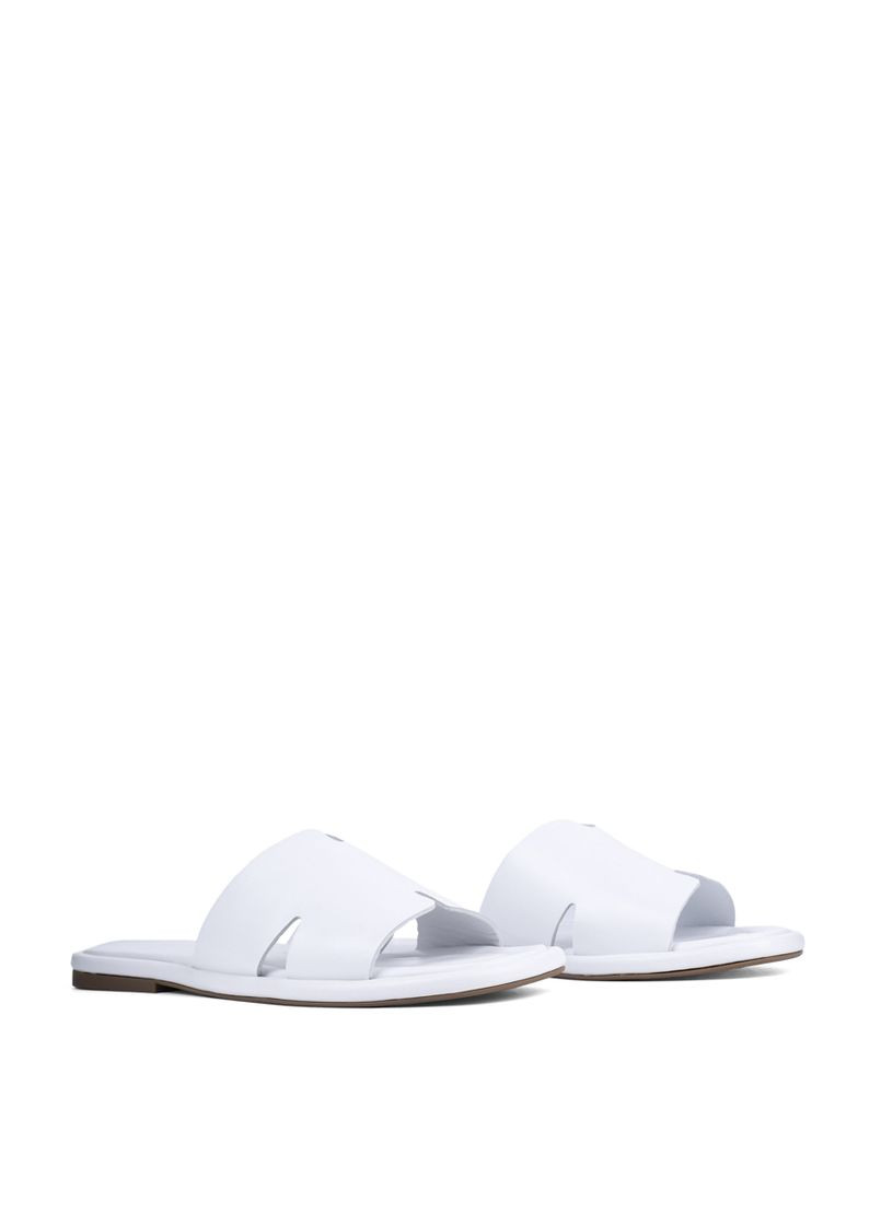 Белые женские шлепанцы 022 401 голубой кожа Attizzare