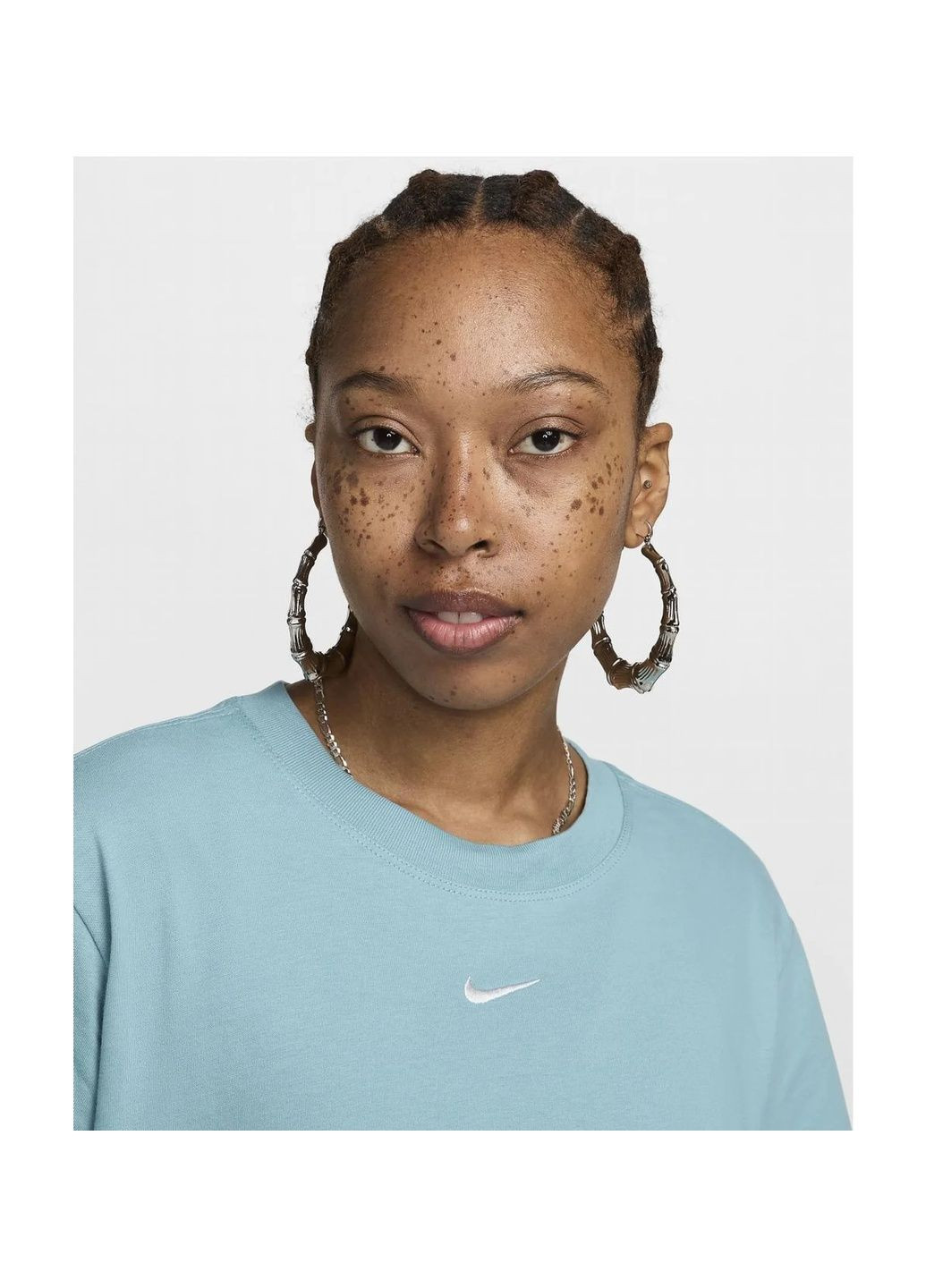 Футболка женская T-Shirt Sportswear Essential Light Blue Nike - (365961560)