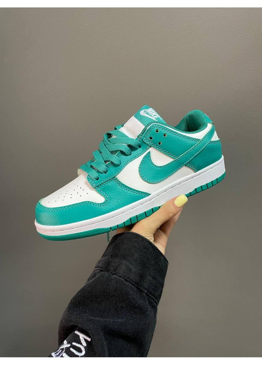 Серые демисезонные кроссовки мужские nike dunk low green white найк сб данк No Brand