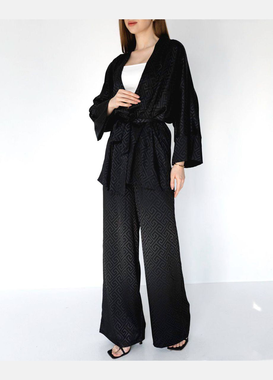 Жіночий шовковий костюм з трендовим принтом Avanti (334676859)