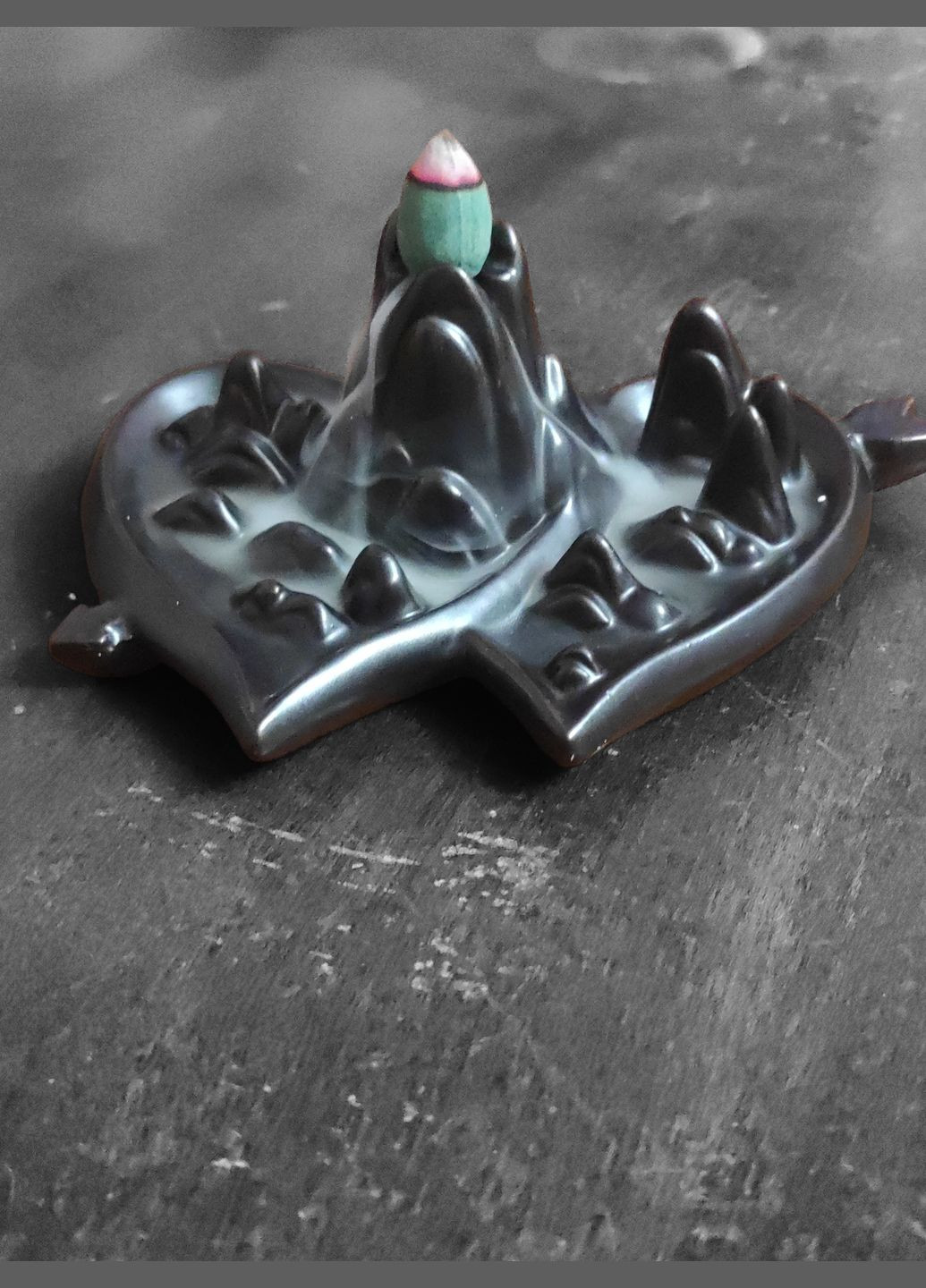 Керамическая подставка для арома-конусов - Love Stone+5 аромаконусов в подарок No Brand (304996718)