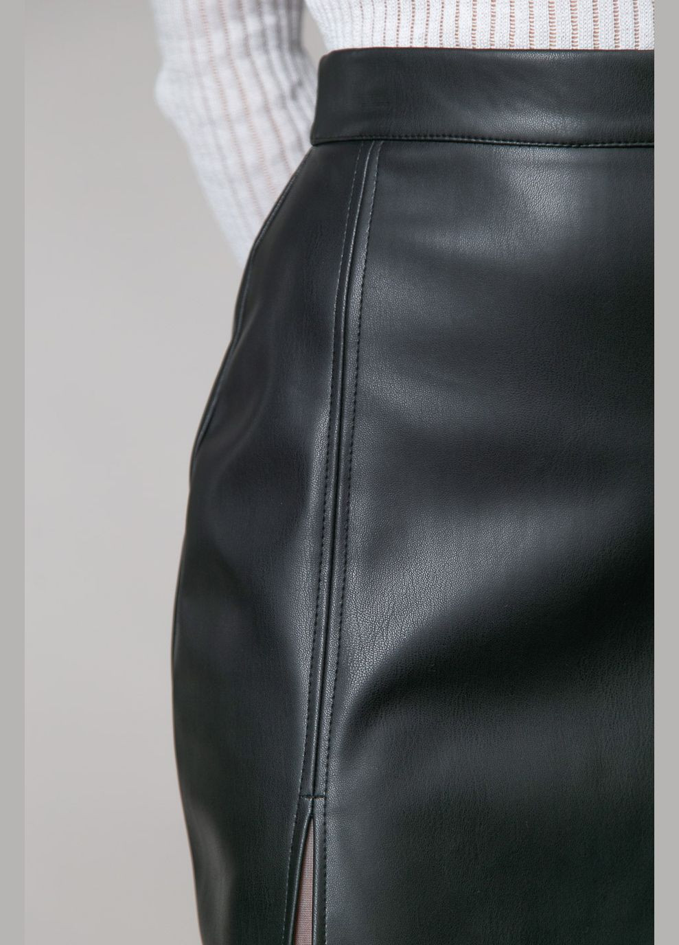 Черная офисная однотонная юбка CHICLY карандаш