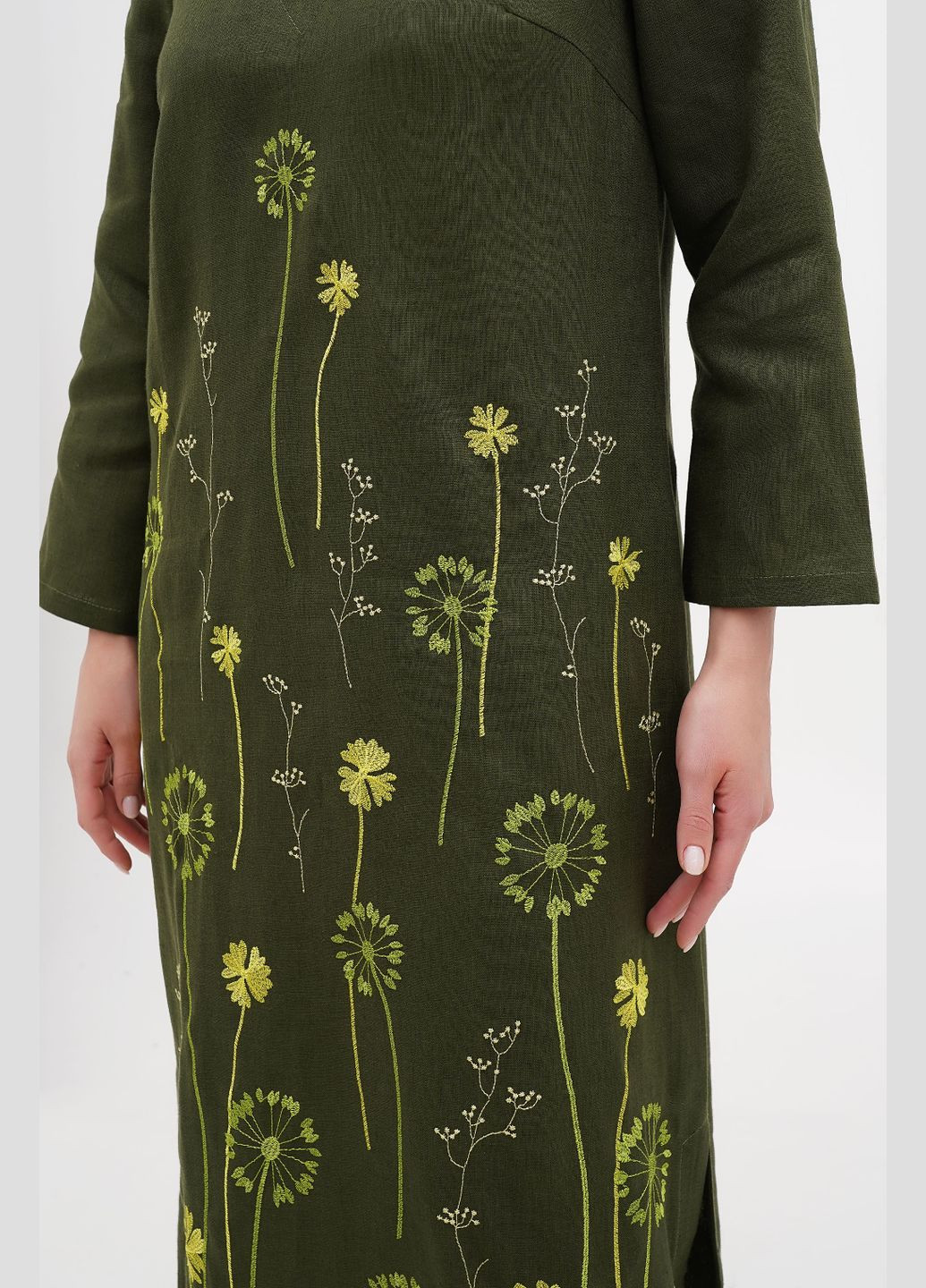 Зеленое длинное льняное платье с цветочной вышивкой с длинным рукавом жаклен. бежевый, р.46, код 0342/46/606 ГАЛЕРЕЯ ЛЬОНУ
