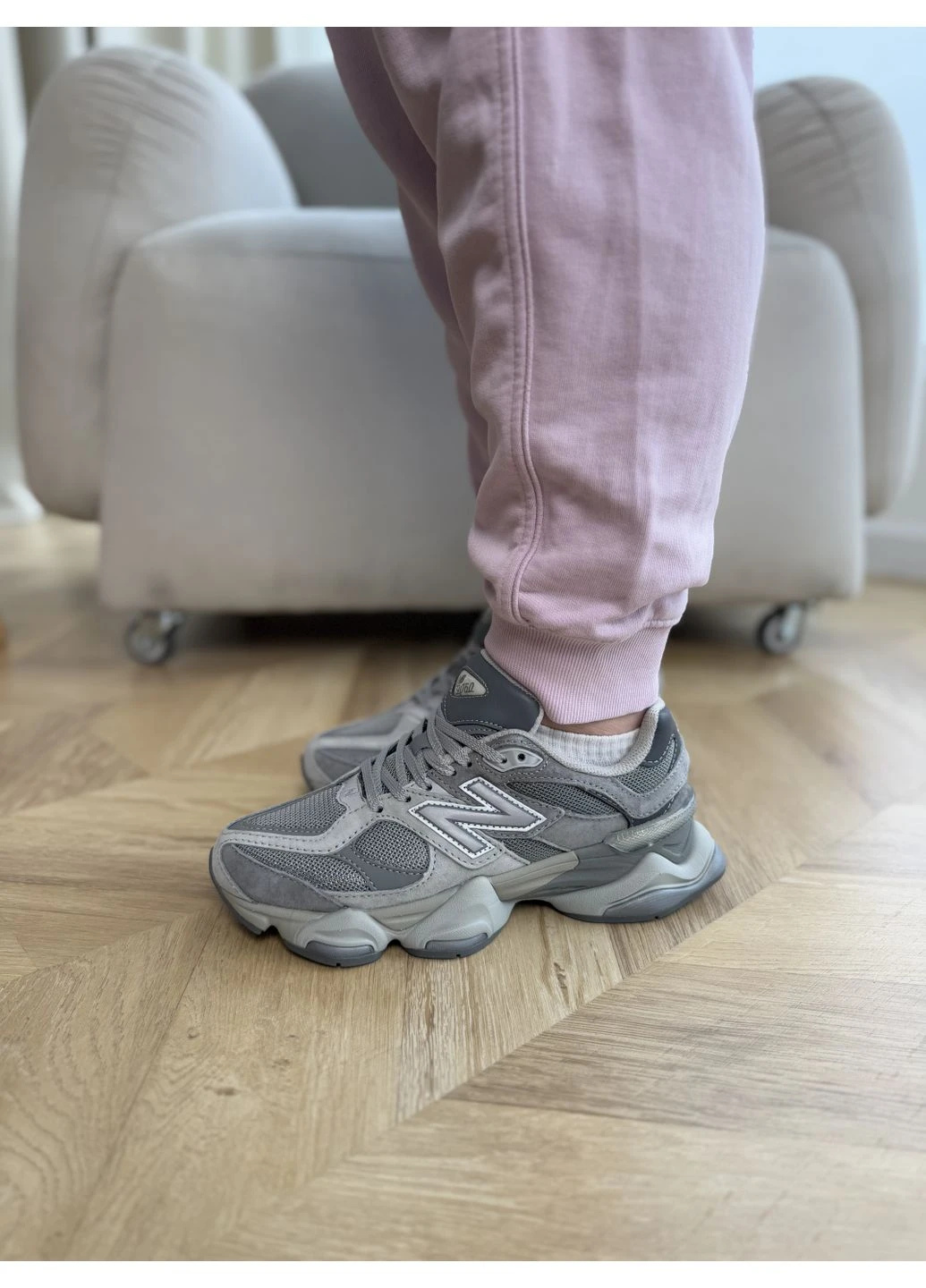 Серые демисезонные кроссовки мужские new balance 9060 grey ii нью беланс 9060 No Brand
