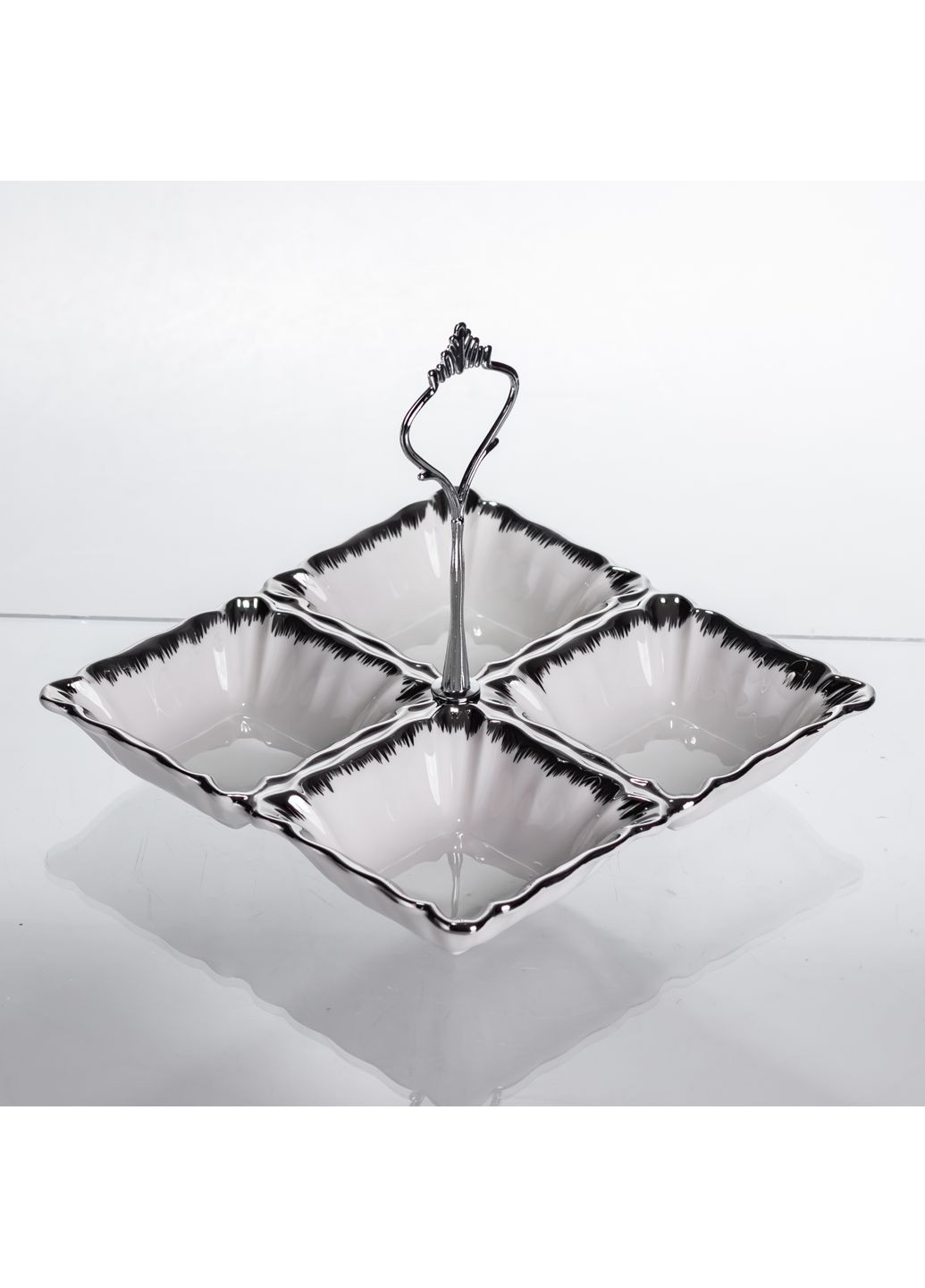 Менажниця порцелянова на 4 секції 18*18*3 см квадратна, срібло Yiwu (366670485)