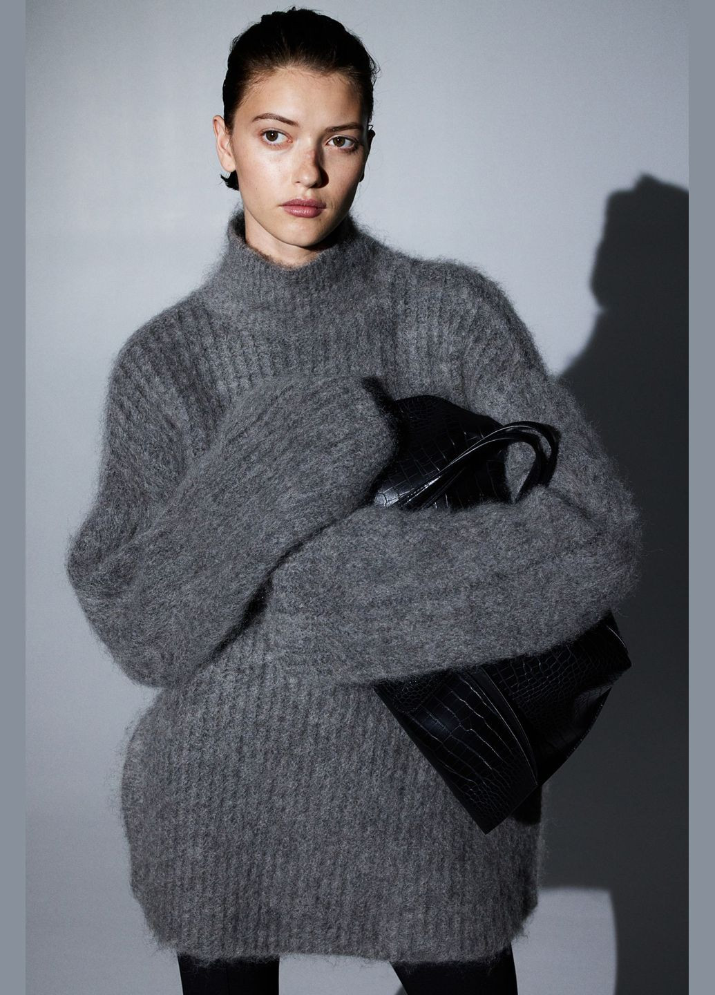Сірий зимовий светр мохер вовна бленд H&M
