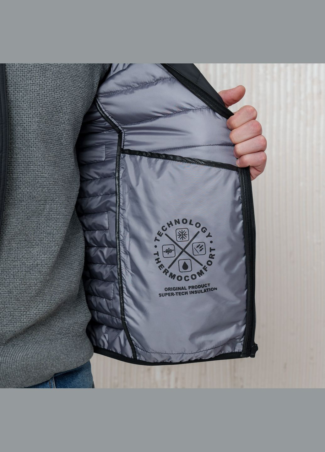 Черная демисезонная мужская демисезонная куртка SK