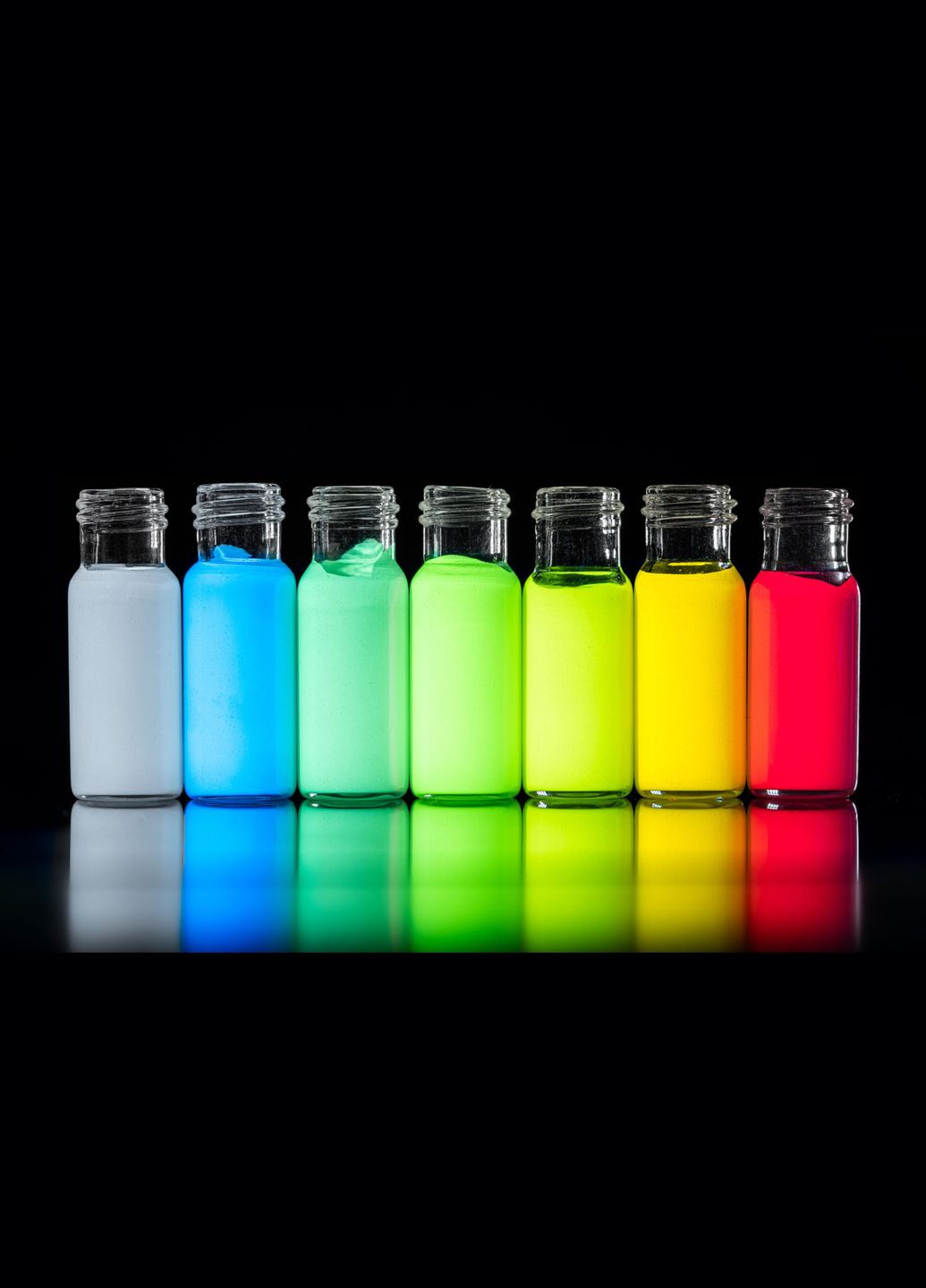 Флуоресцентний пгмент, що свтиться в ультрофолетовому свтл No Brand (312549049)