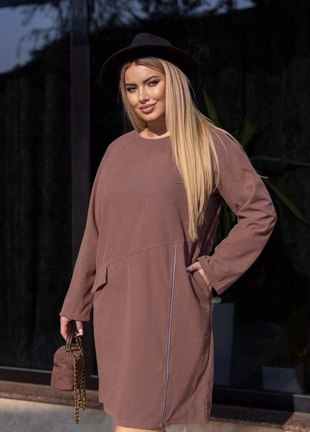 Кофейное повседневный платье из микровельвета с карманами Allthings однотонное