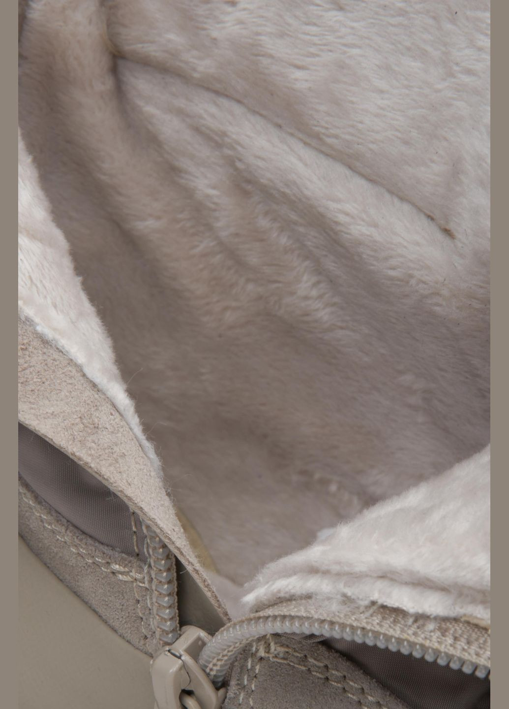 Осенние ботинки, цвет серый Estro