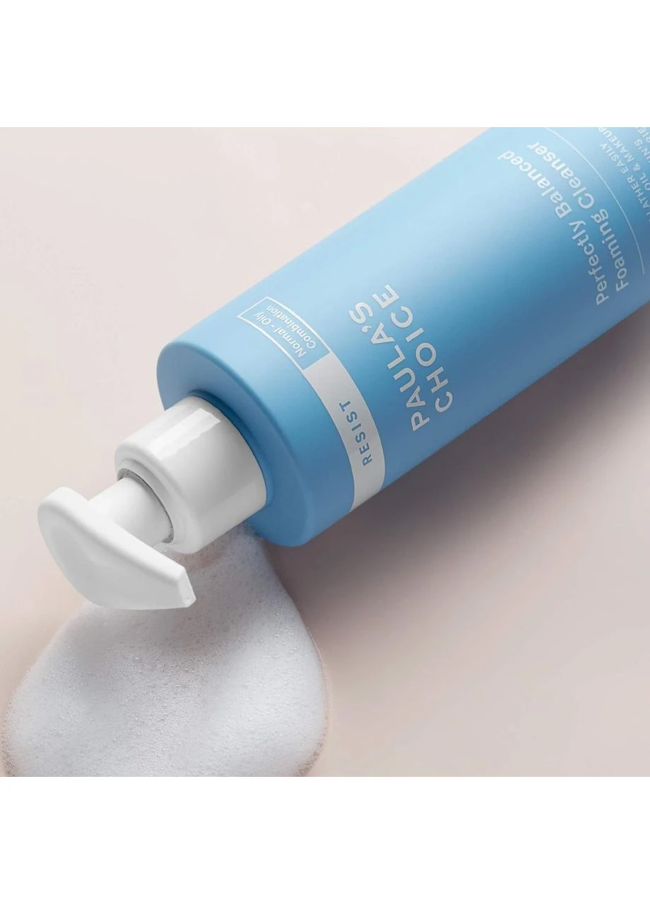 М'який гель для очищення обличчя Perfectly Balanced Foaming Cleanser 190ml Paula's Choice (388507428)