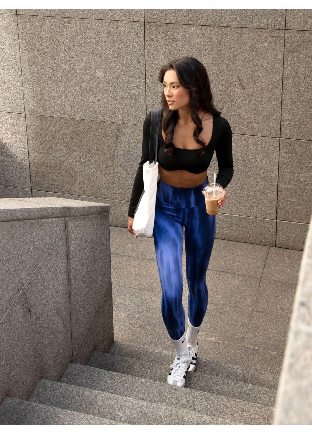 Темно-синие лосины с пуш ап спортивные женские для фитнеса с v-образным поясом и огненным градиентом burn FITCRUSH