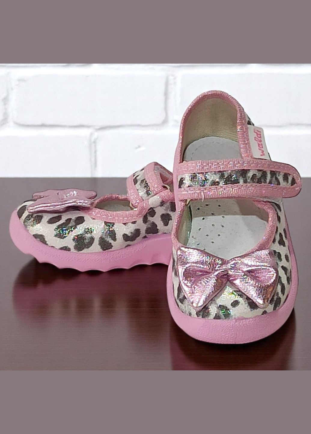 Кремовые ортопедические тапочки на липучке для девочки сменка в садик валди Waldi с бантом