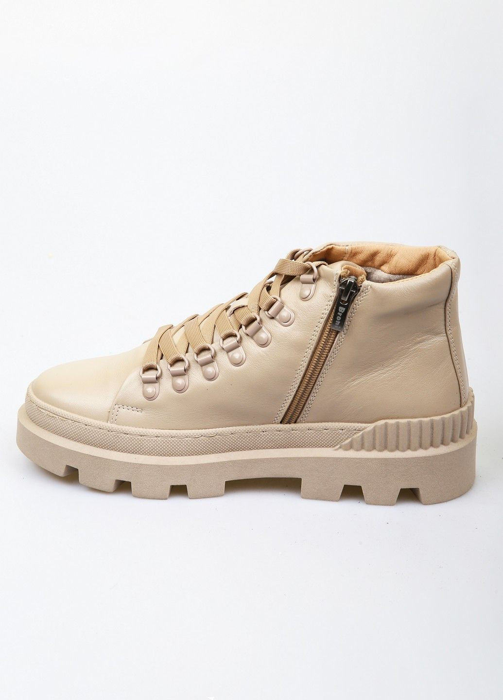 Осенние ботинки Broni