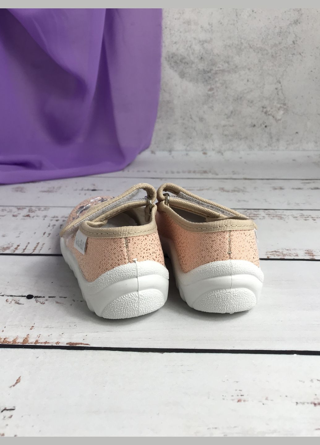 Персиковые тапочки детские текстильные для девочки персиковый (041) Waldi с вышивкой