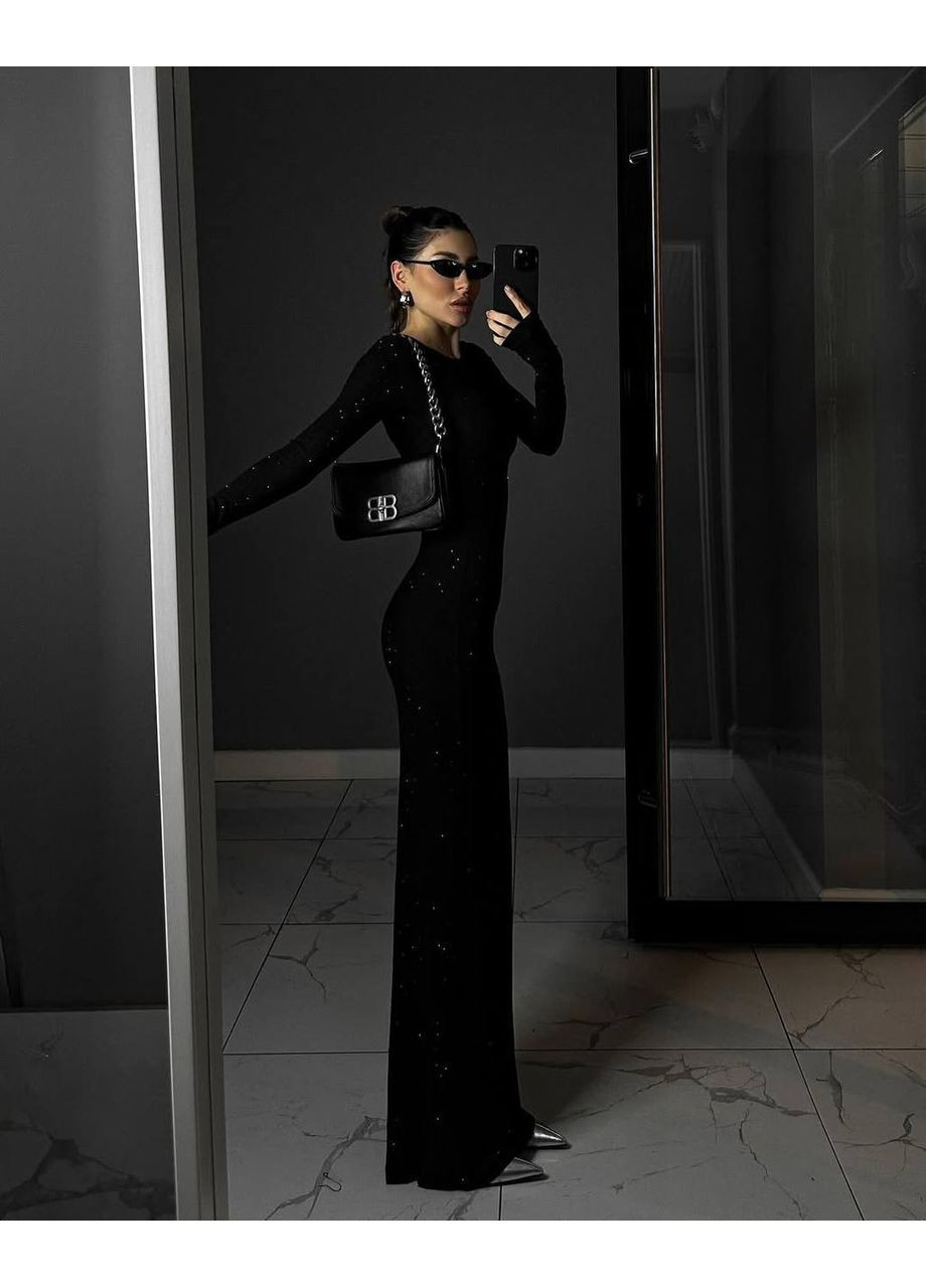 Черное праздничный, вечернее, кэжуал изысканное вечернее платье с удлиненным силуэтом и легким сиянием No Brand однотонное