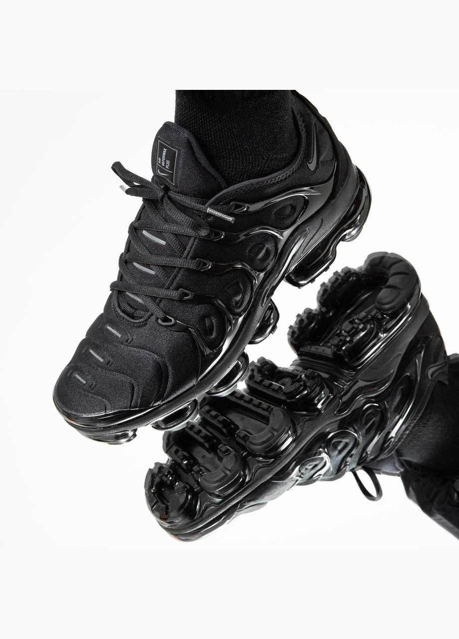 Черные демисезонные кроссовки мужские nike air vapormax plus triple black 924453-004 найк аир вапормакс No Brand