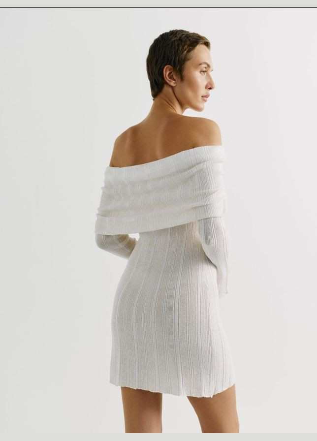 Молочное платье delta O.TAJE