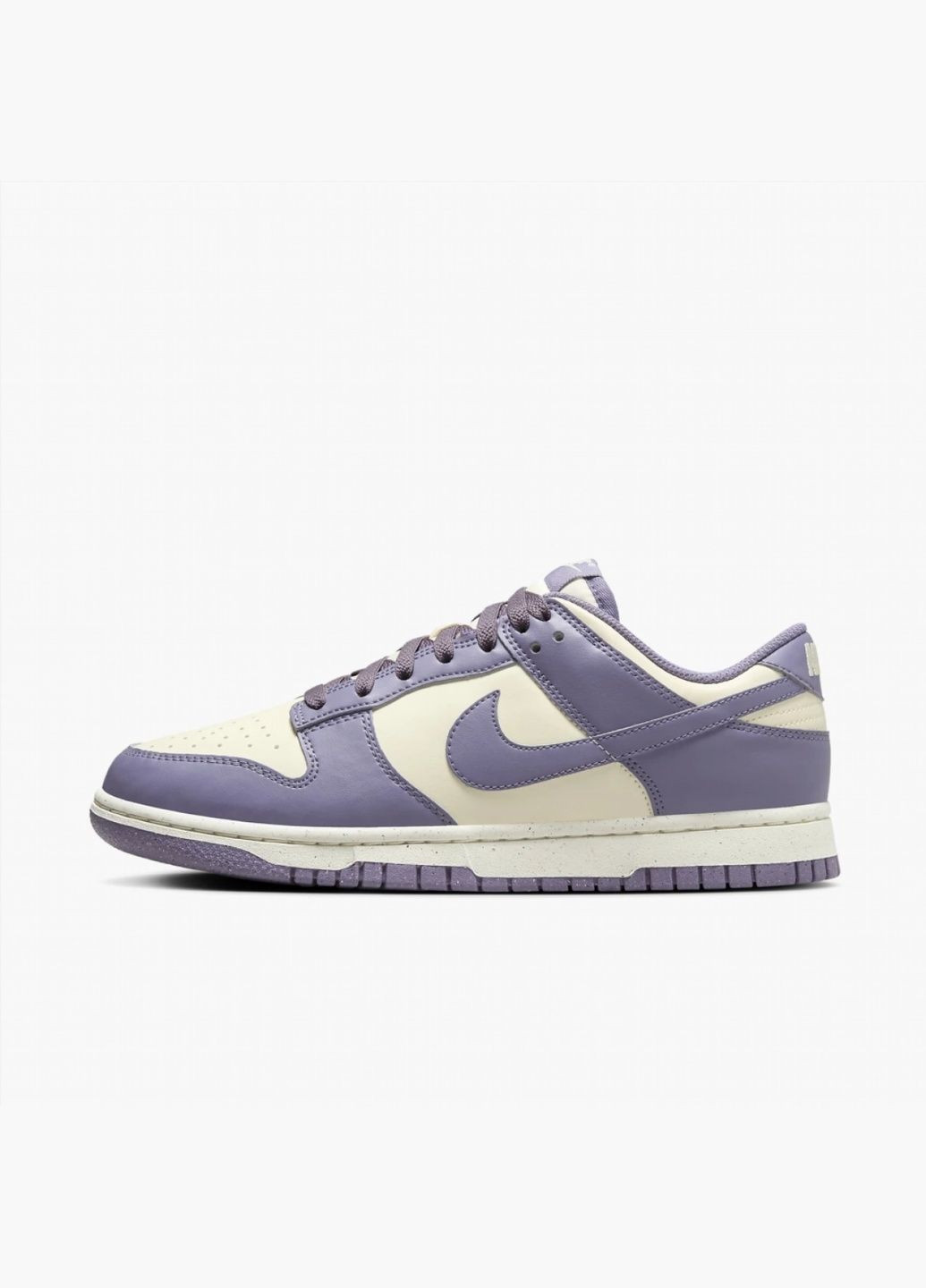 Кросівки жіночі Dunk Low Next Nature Violet/Beige FZ4349-100 Nike фіолетові (335011999)