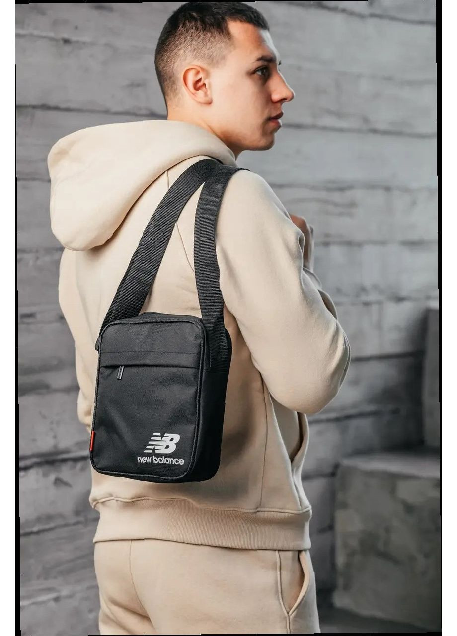 Практичная мужская барсетка с молнией и ремнём на плечо No Brand (365762036)