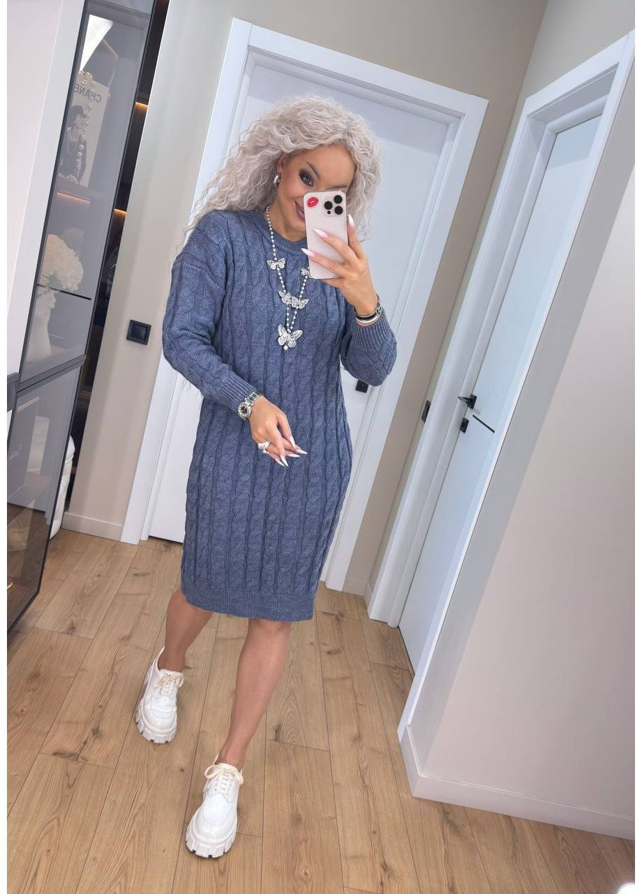 Синее повседневный, кэжуал женское вязаное платье миди No Brand однотонное