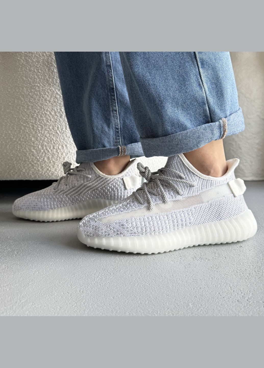 Белые демисезонные кроссовки мужские и женские adidas yeezy boost v2 350 reflective | адидас изи буст 350 рефлективные белые No Brand